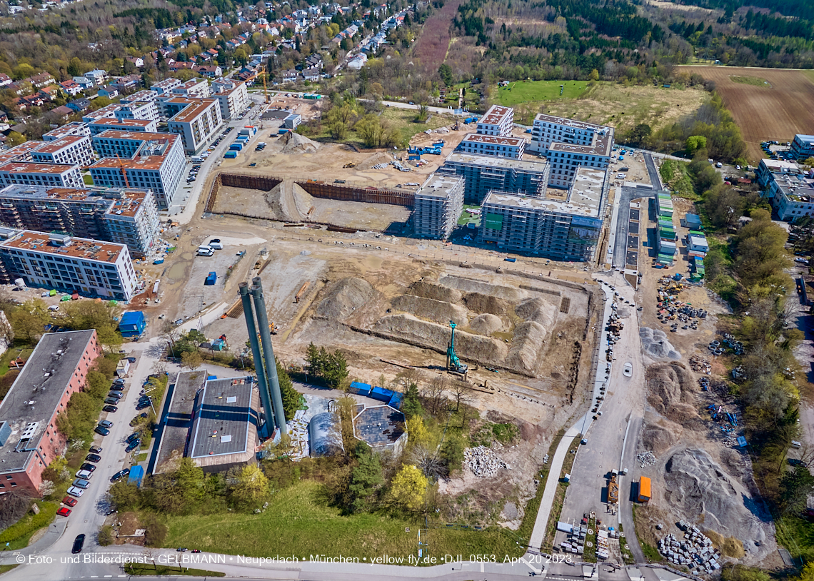 21.04.2023 - Luftbilder von der Baustelle Alexisquartier und Pandion Verde in Neuperlach